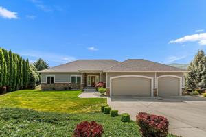 featured image of 718 Briarwood Dr