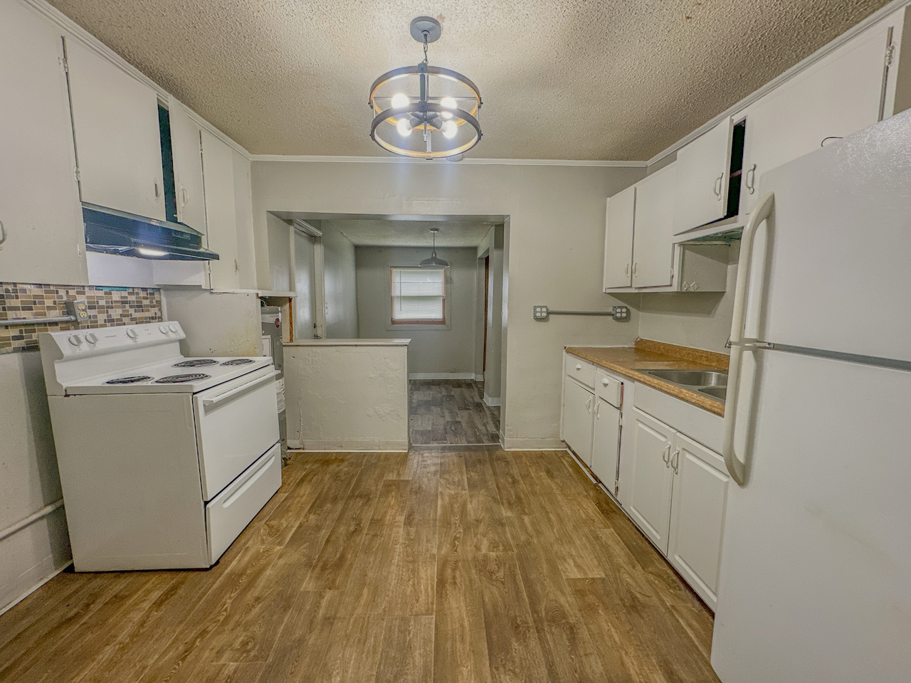 1609 Marion St #A - Photo 4 of 16