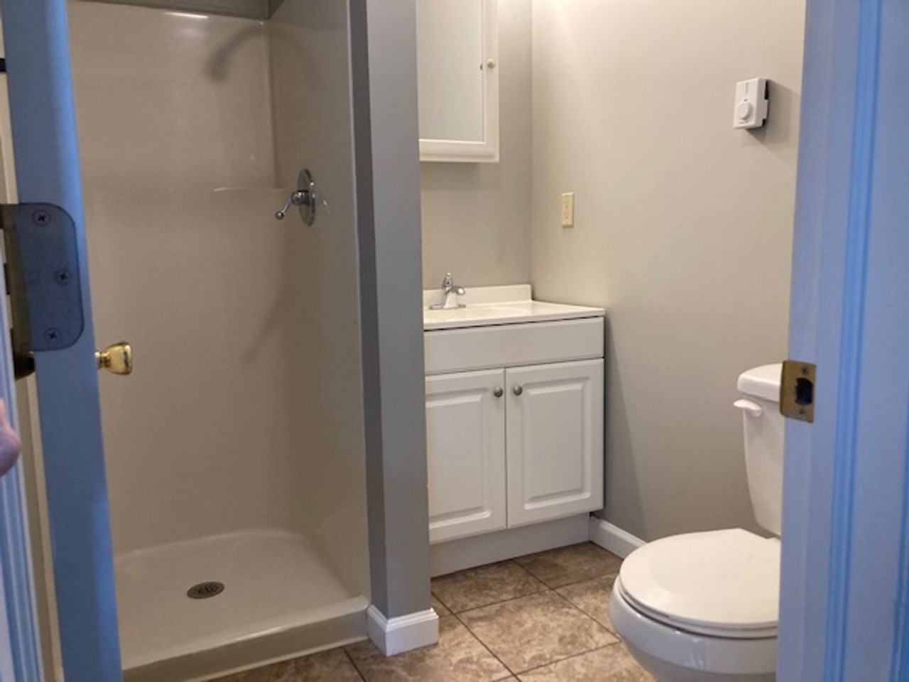 SaraCrest Apartments - Photo 4 of 24