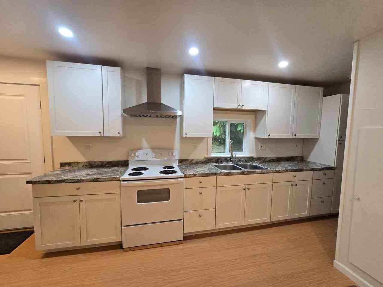 44217 Leonard Rd - Photo 3 of 20