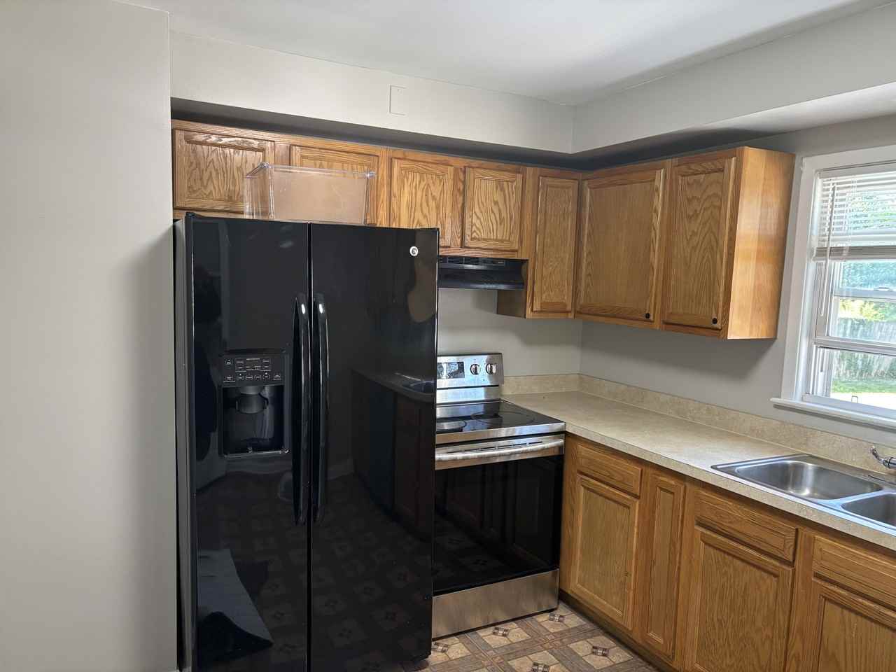 5826 Amrap Drive - Photo 3 of 8