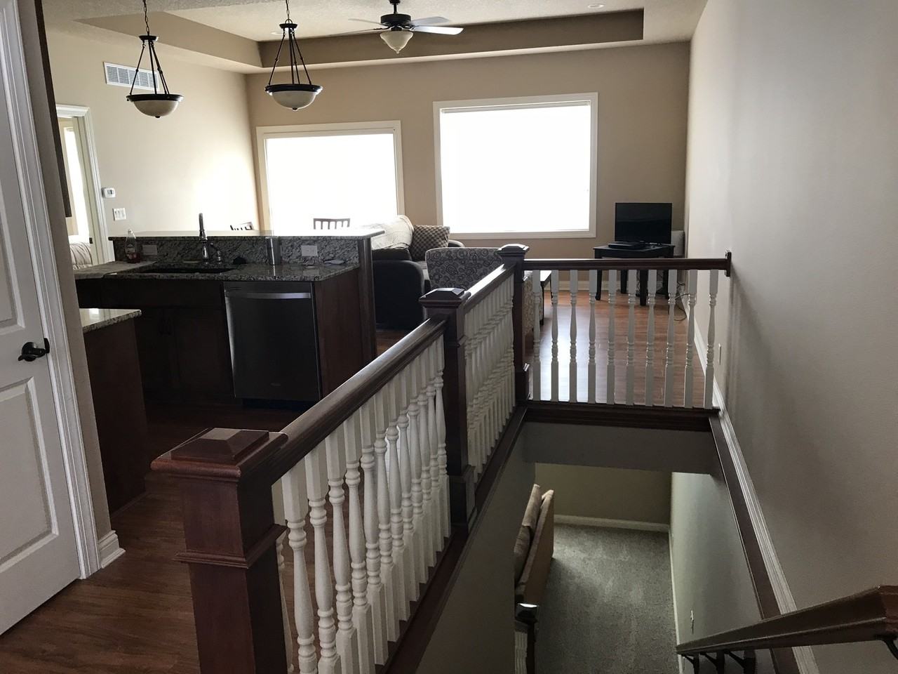 2716 London Dr - Photo 2 of 15