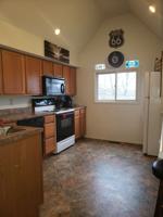 featured image of 307 1/2 E 16th St