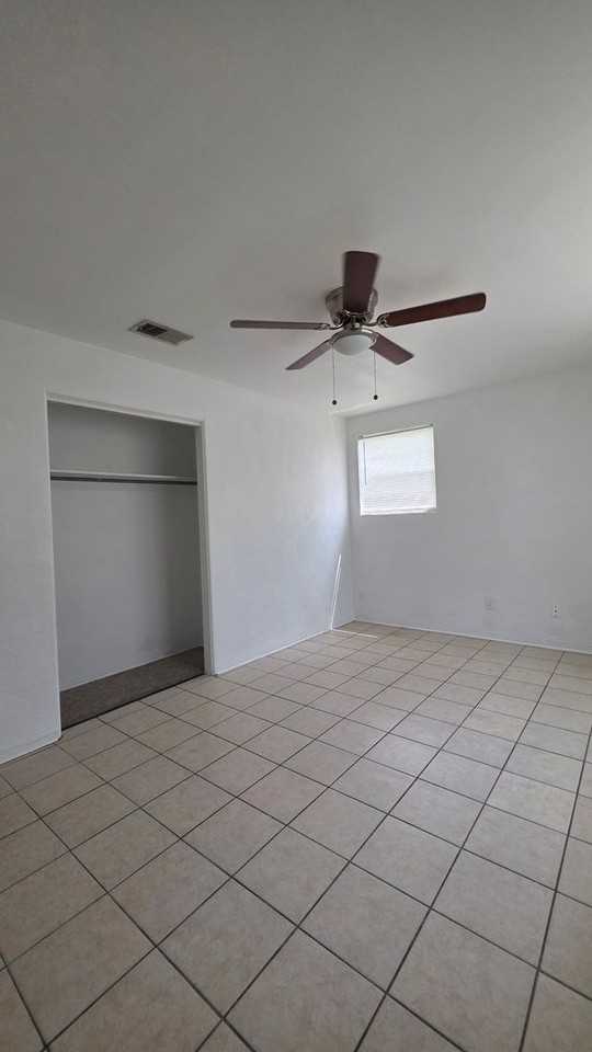 751 Fairmount Rd - Photo 5 of 8