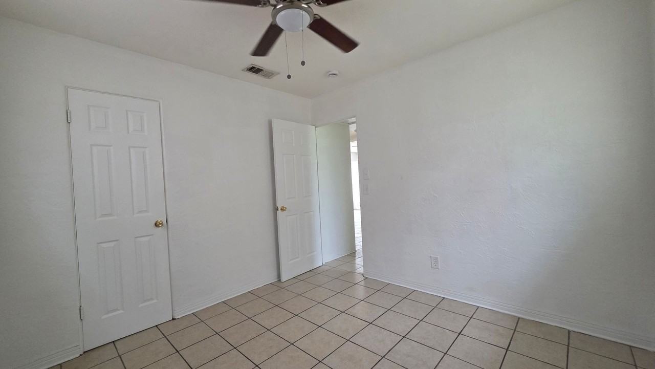751 Fairmount Rd - Photo 7 of 8