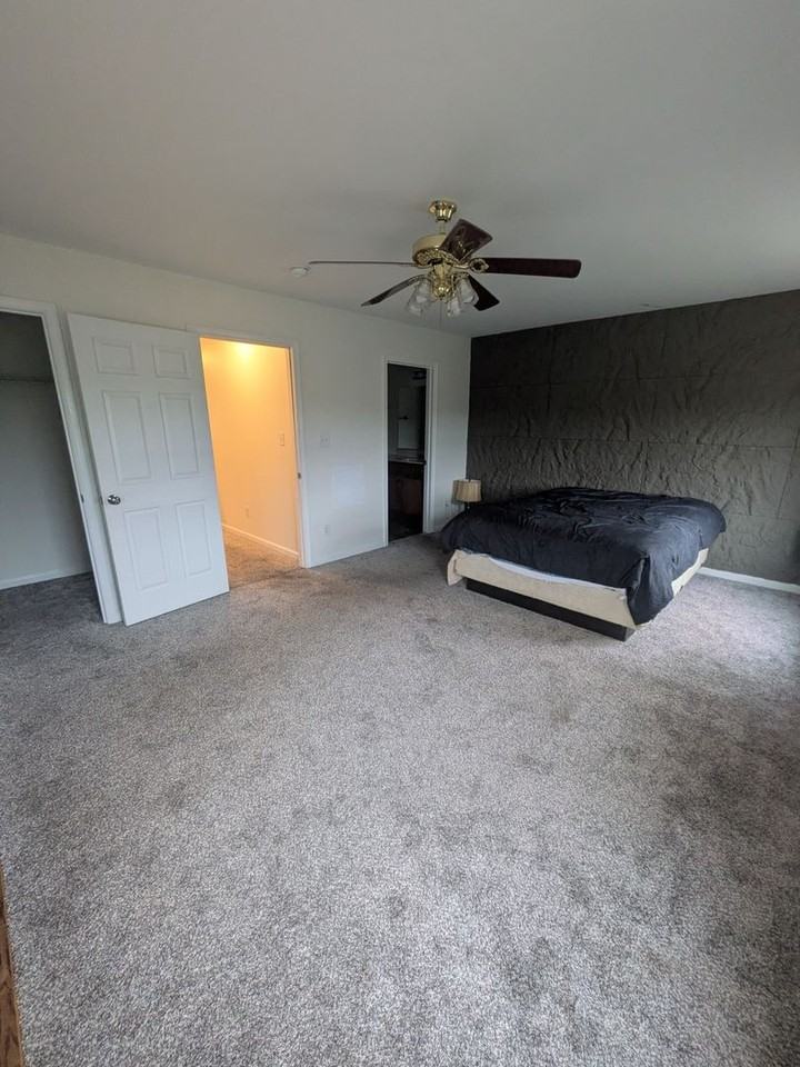 13 Bristol Ln - Photo 7 of 14