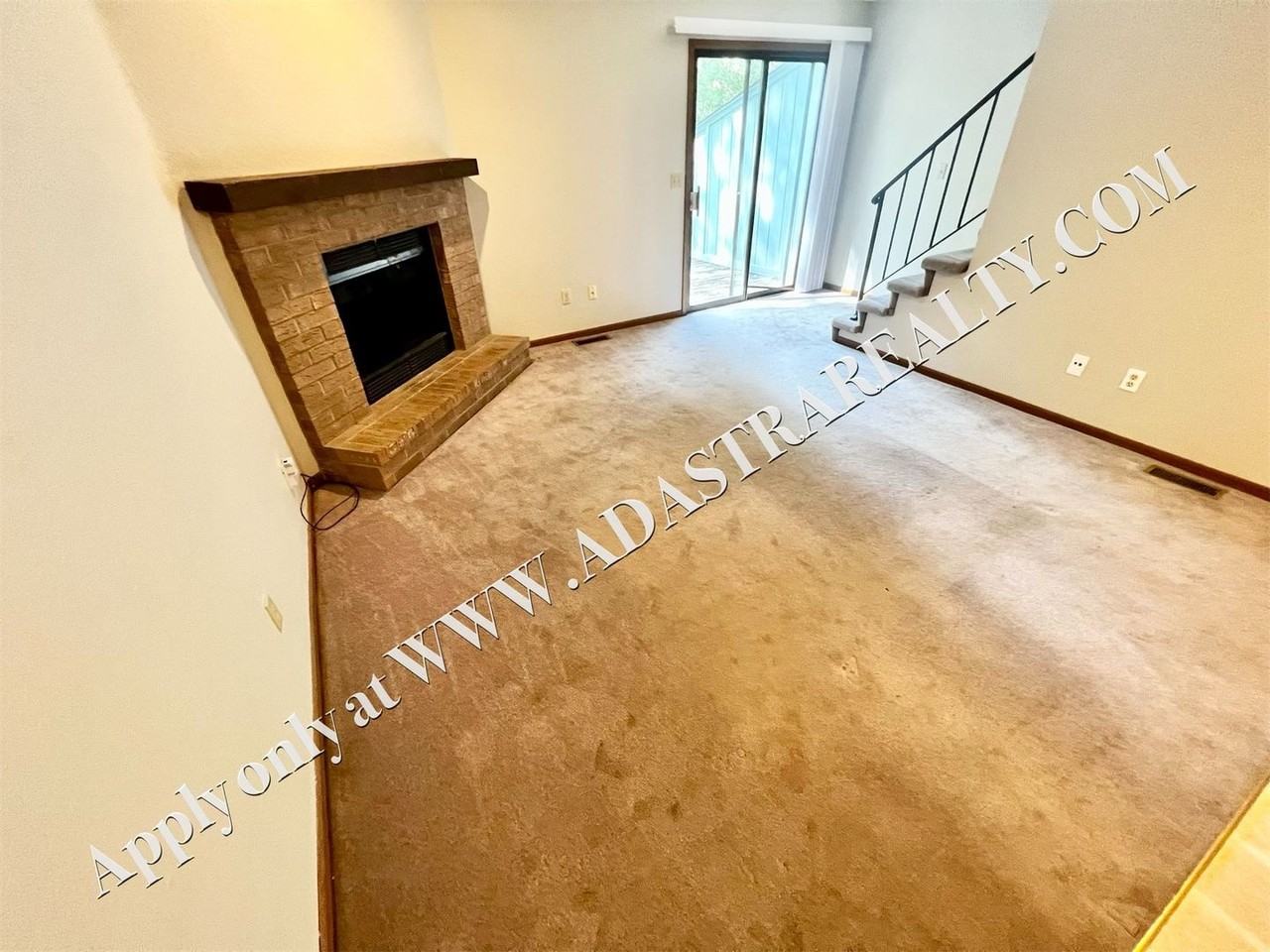3504 Ne Independence Ave - Photo 6 of 14
