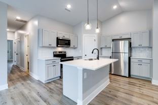 178 S Anna St - Photo 1 of 1