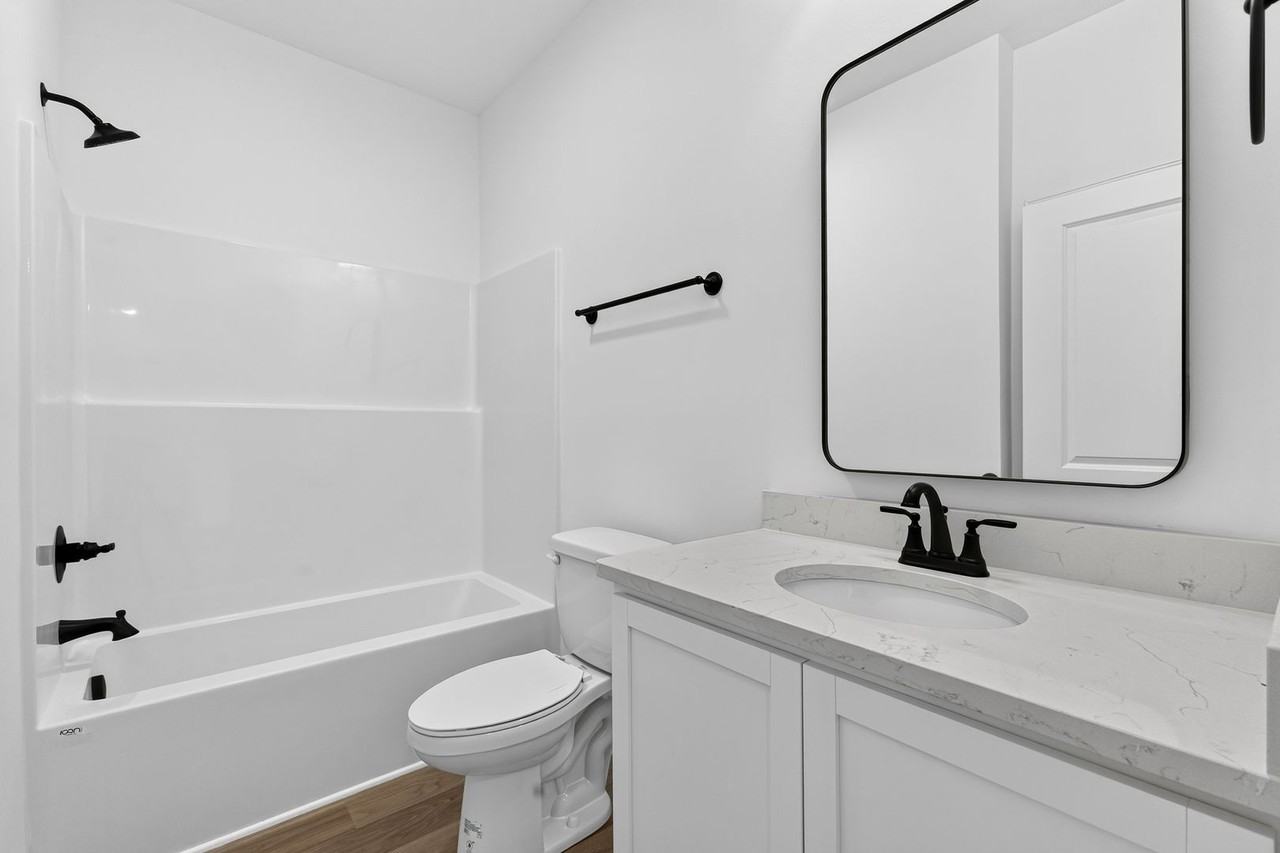 6587 Elizabeth Ann Way - Photo 7 of 23