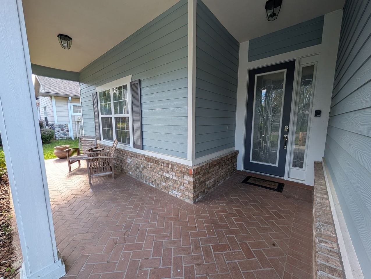 7107 Nw 121st Ave - Photo 3 of 25