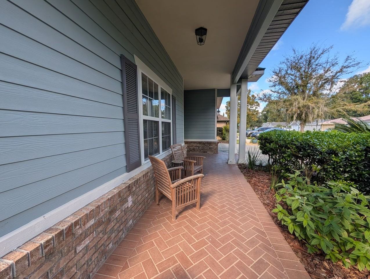 7107 Nw 121st Ave - Photo 4 of 25