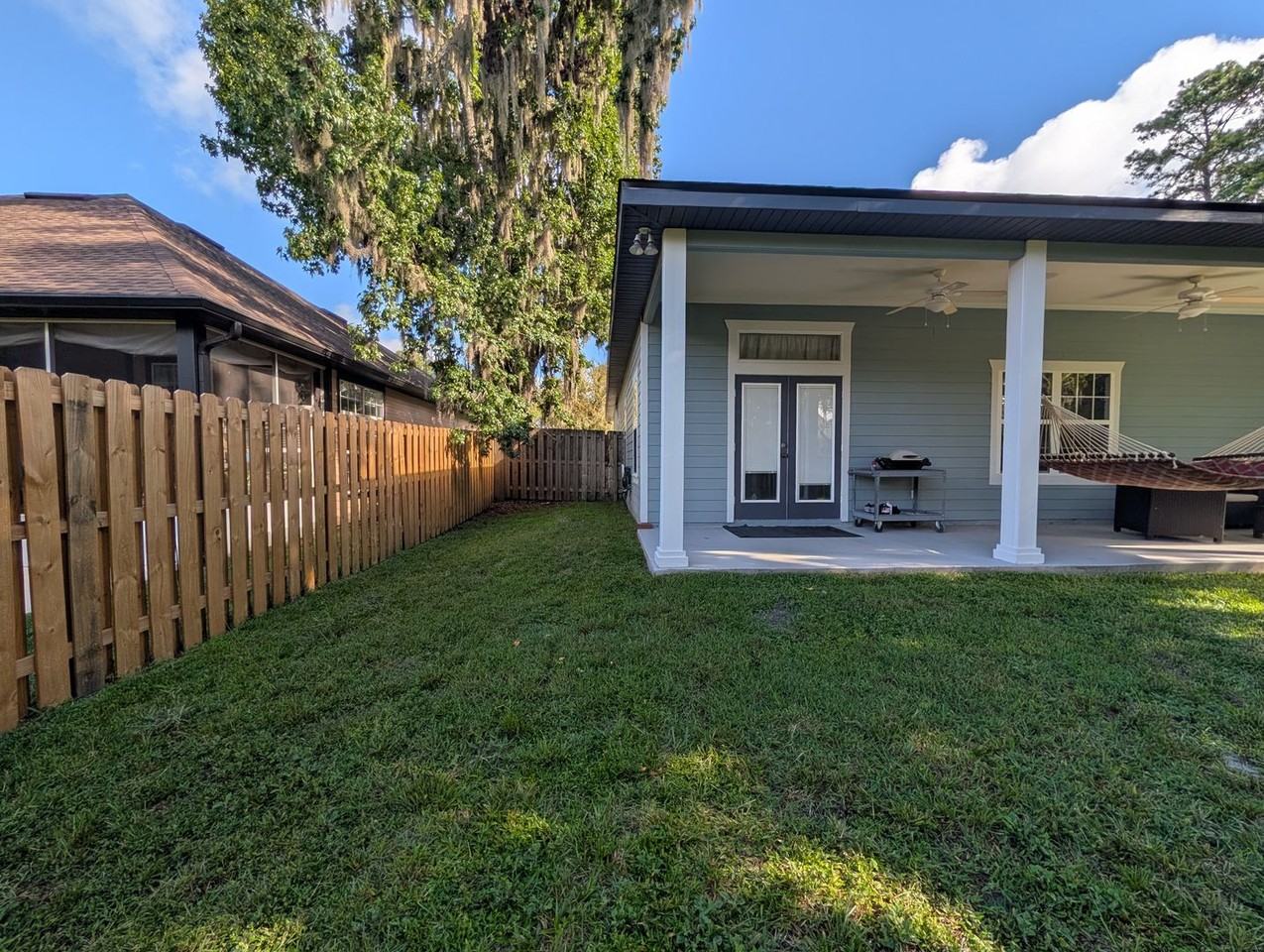 7107 Nw 121st Ave - Photo 5 of 25