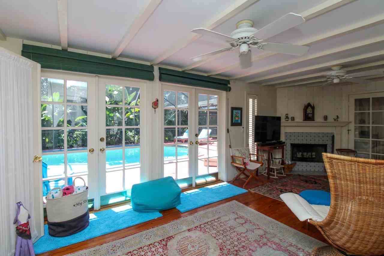 750 Pine Ct - Photo 4 of 50