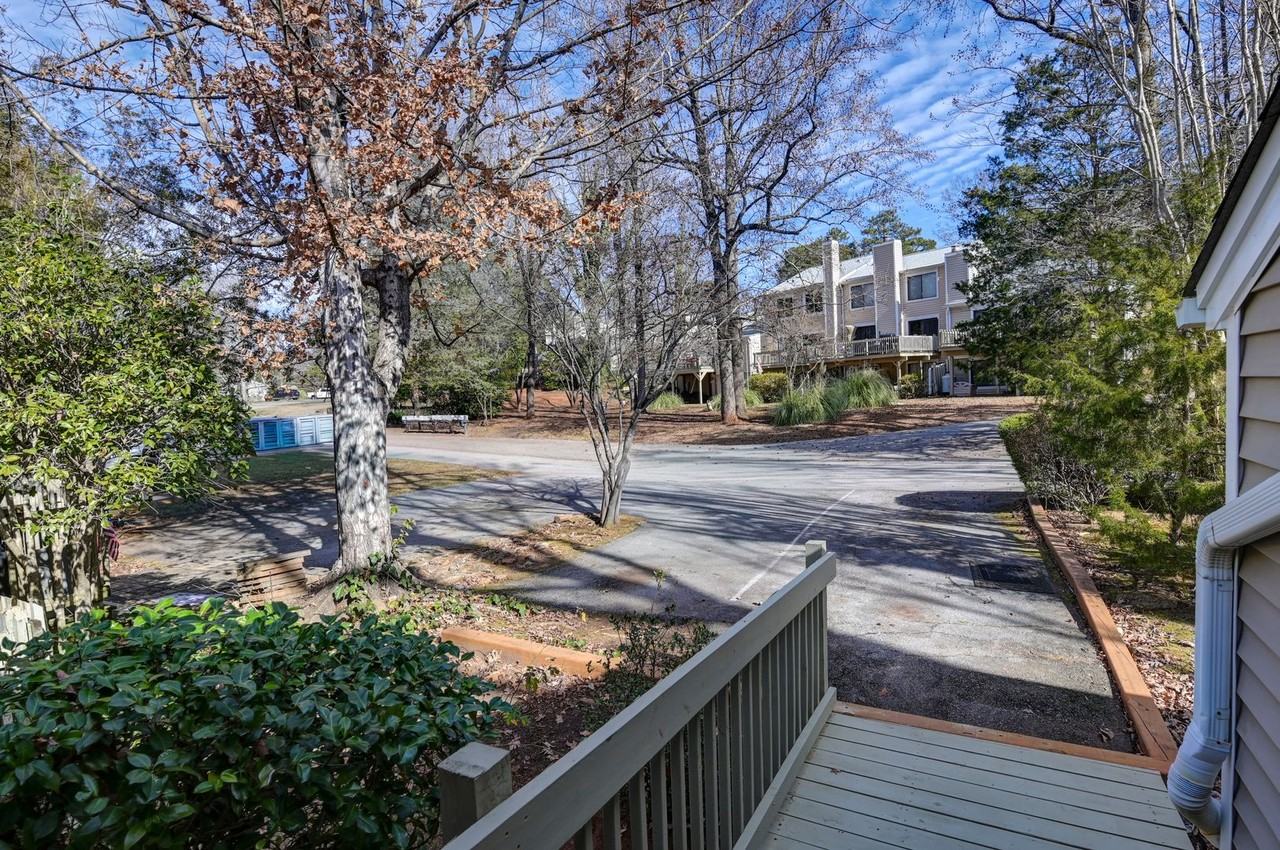 103 Leeward Rd - Photo 2 of 27