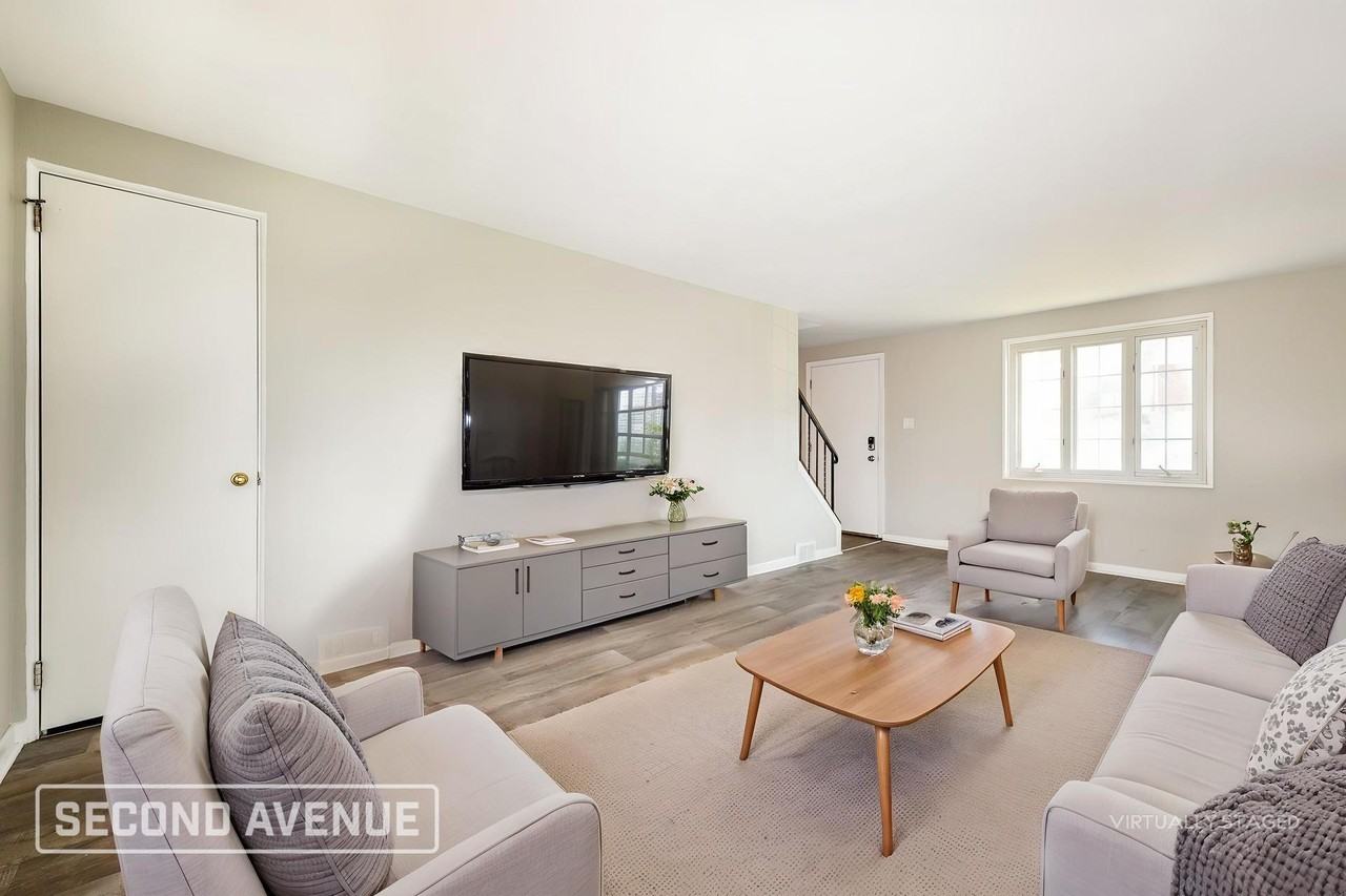 327 Elias Dr - Photo 4 of 17