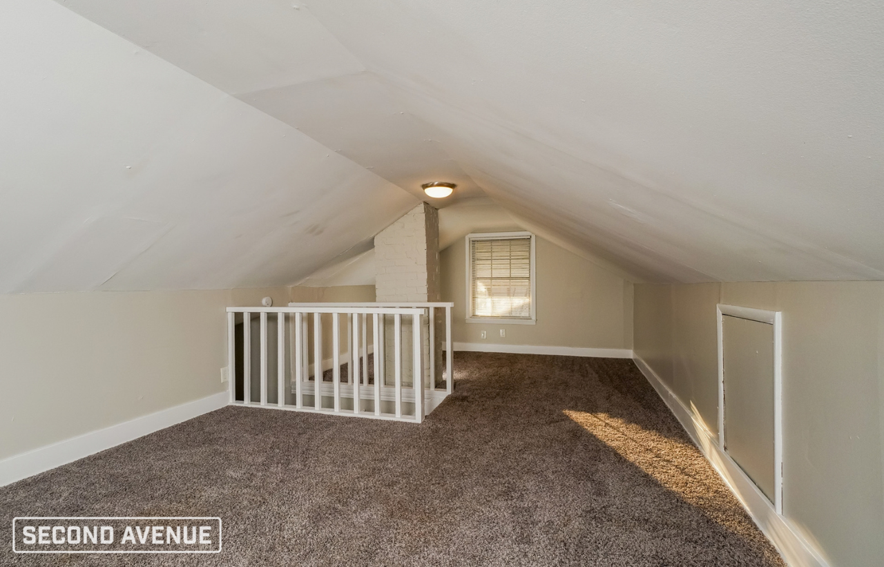 721 Compton St - Photo 7 of 13