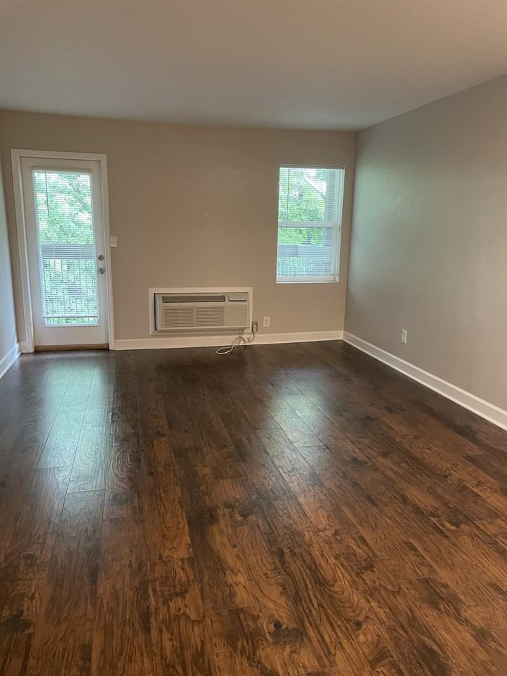 409 Millers Avenue311 #311 - Photo 3 of 9