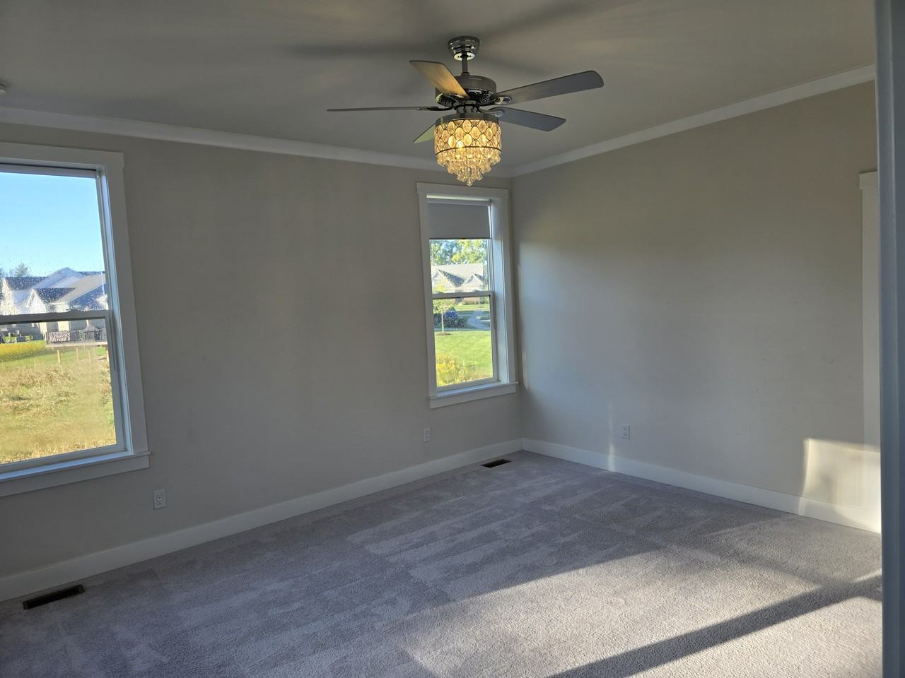 5545 Helmsdale Blvd #1 - Photo 4 of 14
