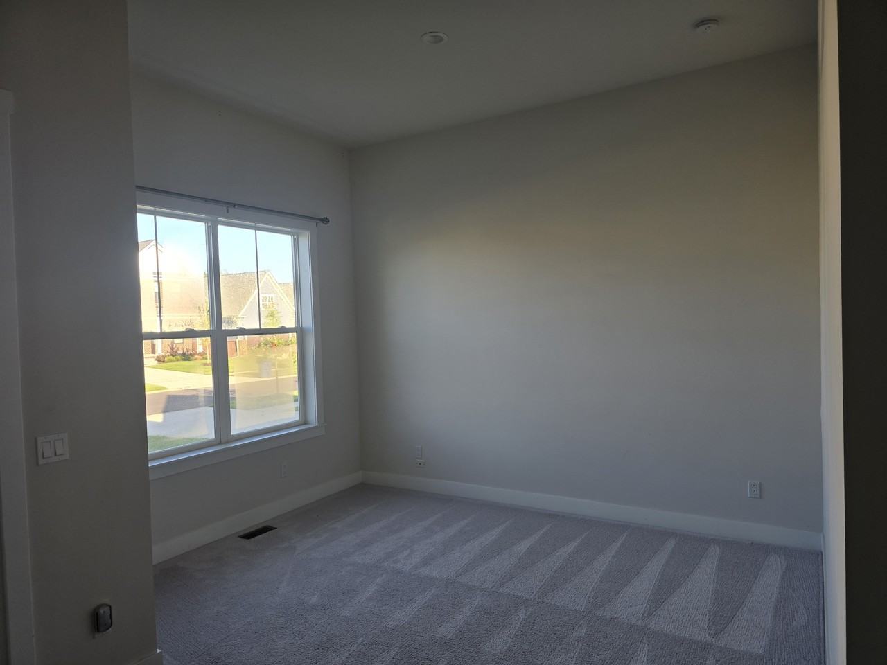 5545 Helmsdale Blvd #1 - Photo 7 of 14