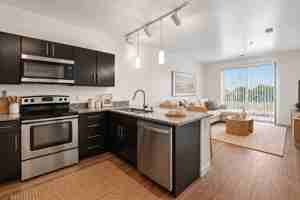 featured image of 1320 S 1st St