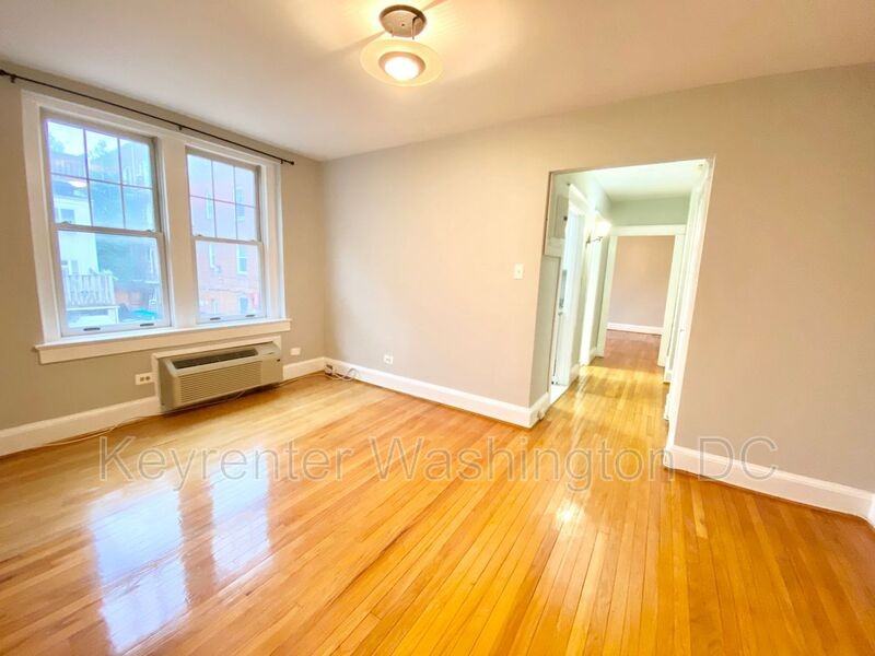 2410 20th St Nw #103 - Photo 6 of 22