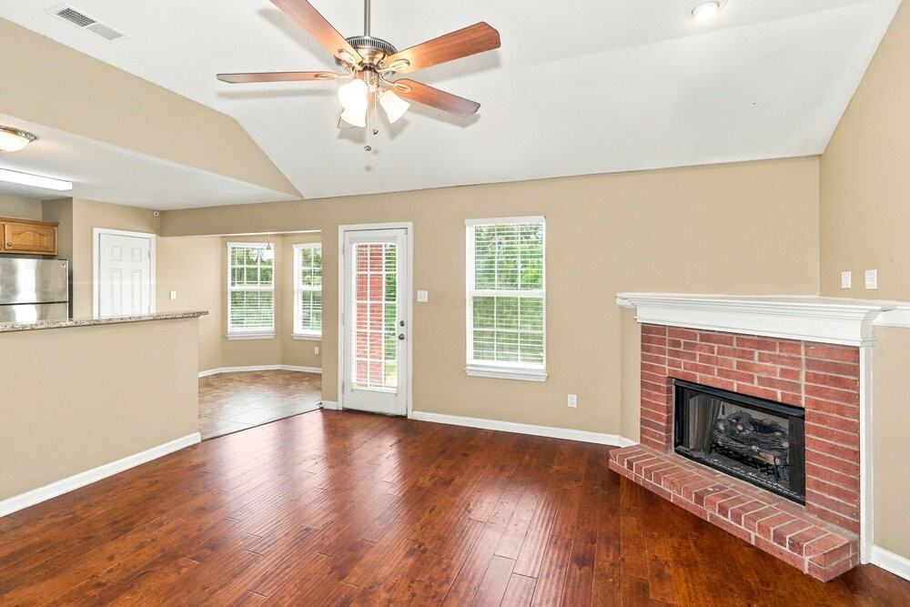 2709 Green Turtle Trl E - Photo 5 of 16