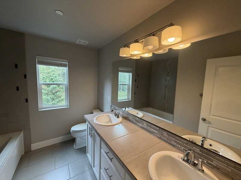 24743 Se 17th Pl - Photo 5 of 14