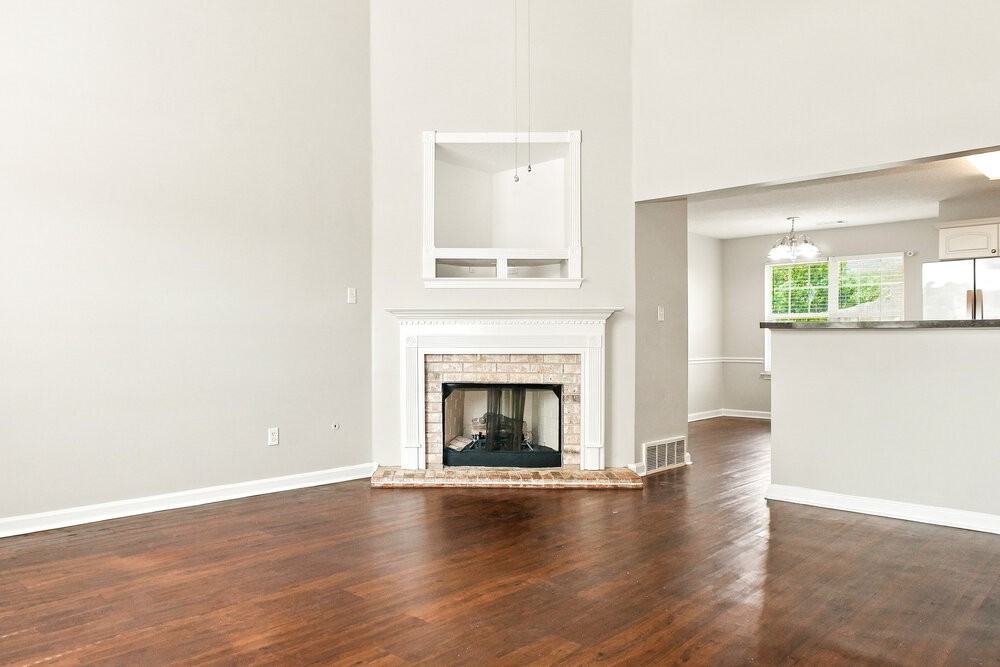 225 Magnolia Garden Ln - Photo 4 of 17