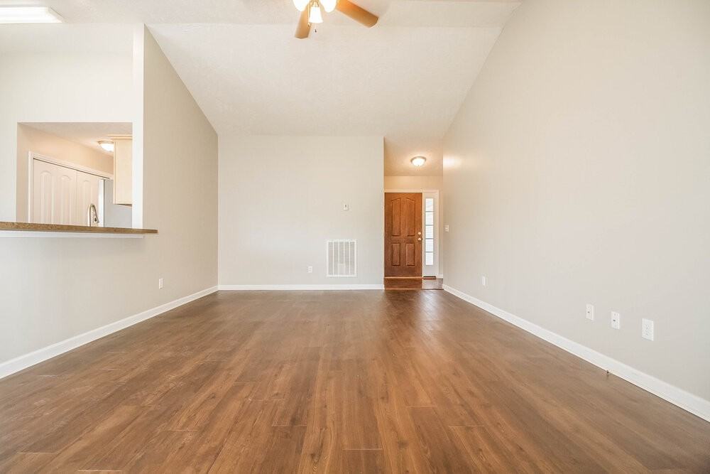 508 Welshcrest Ct - Photo 4 of 16