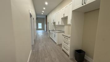 featured image of 14 Queen Street North #Upper