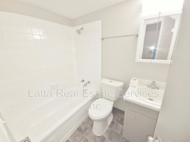 12500 E 40th St S #C - Photo 6 of 6