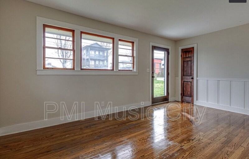 1117 Glenview Dr - Photo 3 of 14