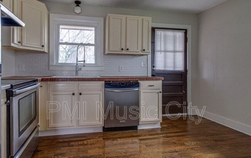 1117 Glenview Dr - Photo 5 of 14