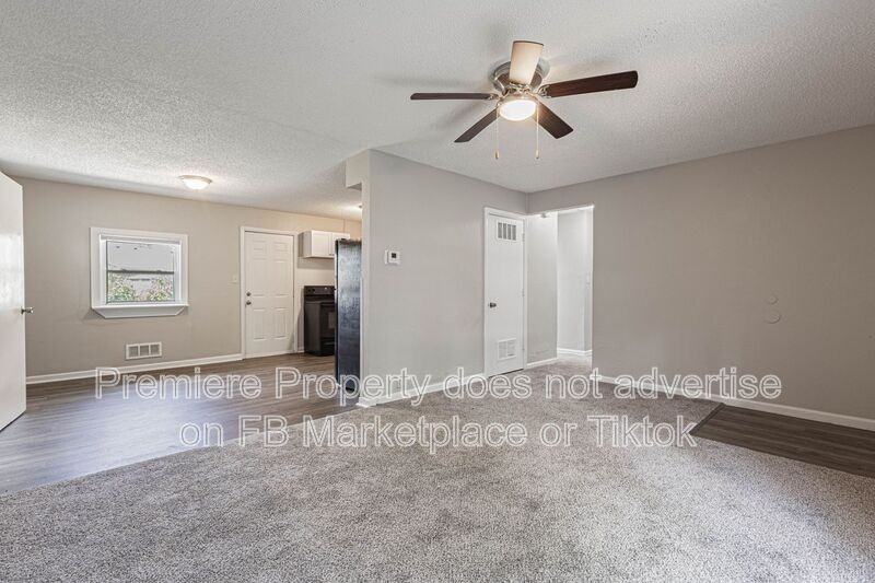 7300 E 112th St - Photo 3 of 13