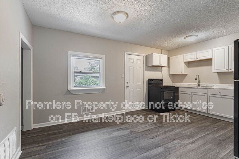 7300 E 112th St - Photo 4 of 13