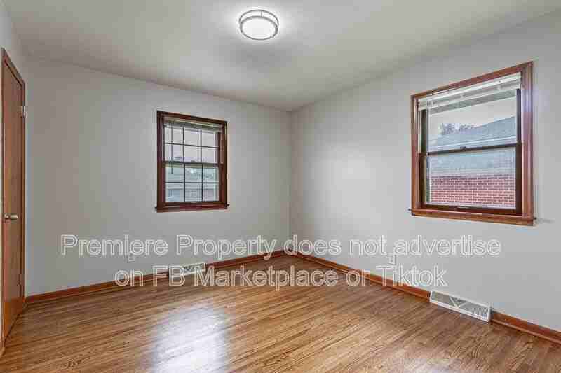 252 Bonaire St - Photo 6 of 9