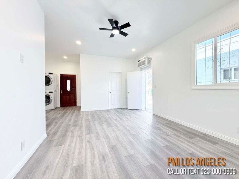 2252 E 103rd St - Photo 2 of 10