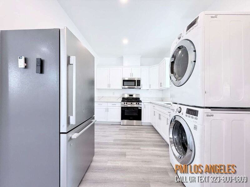 2252 E 103rd St - Photo 4 of 10