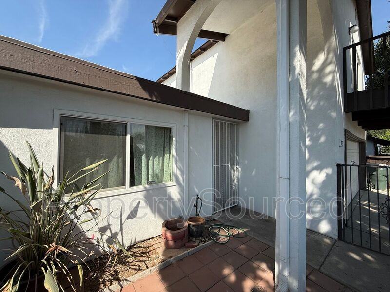 317 De Vega Ct - Photo 4 of 45