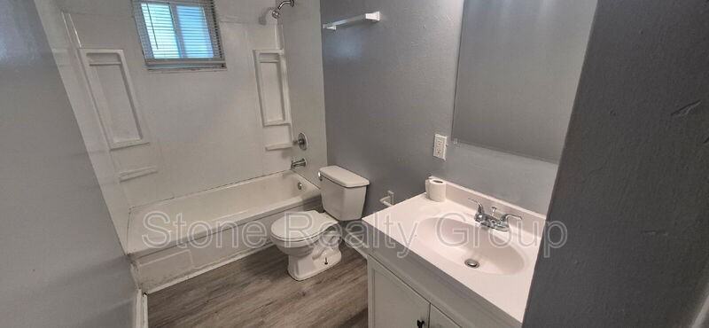 2302 N Ritter Ave #5 - Photo 4 of 6