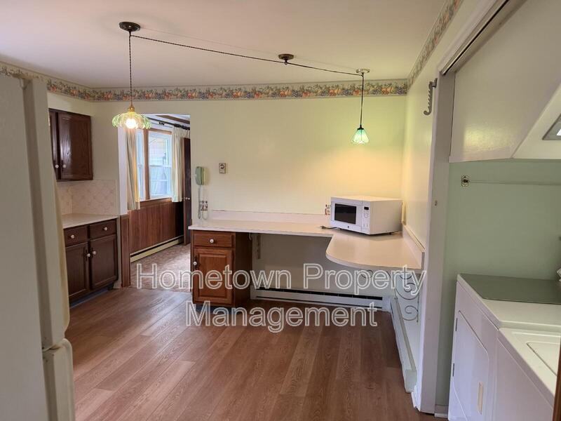 215 N 33rd St - Photo 7 of 19