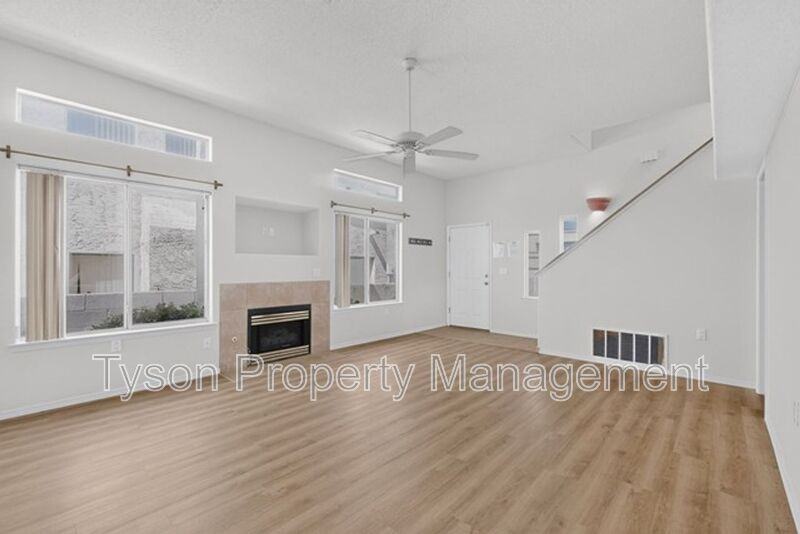 10008 Del Chaparral Ct Ne - Photo 6 of 27