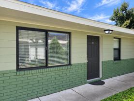1800 3rd Ct SE - Photo 1 of 1