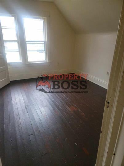 1003 Woodward St. Apt. Frt. - Photo 2 of 6