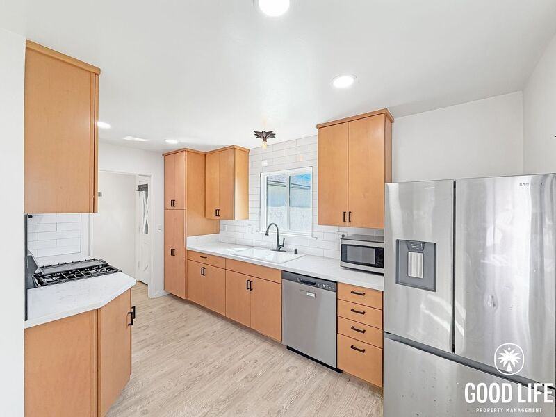2784 Mimika Pl - Photo 6 of 22