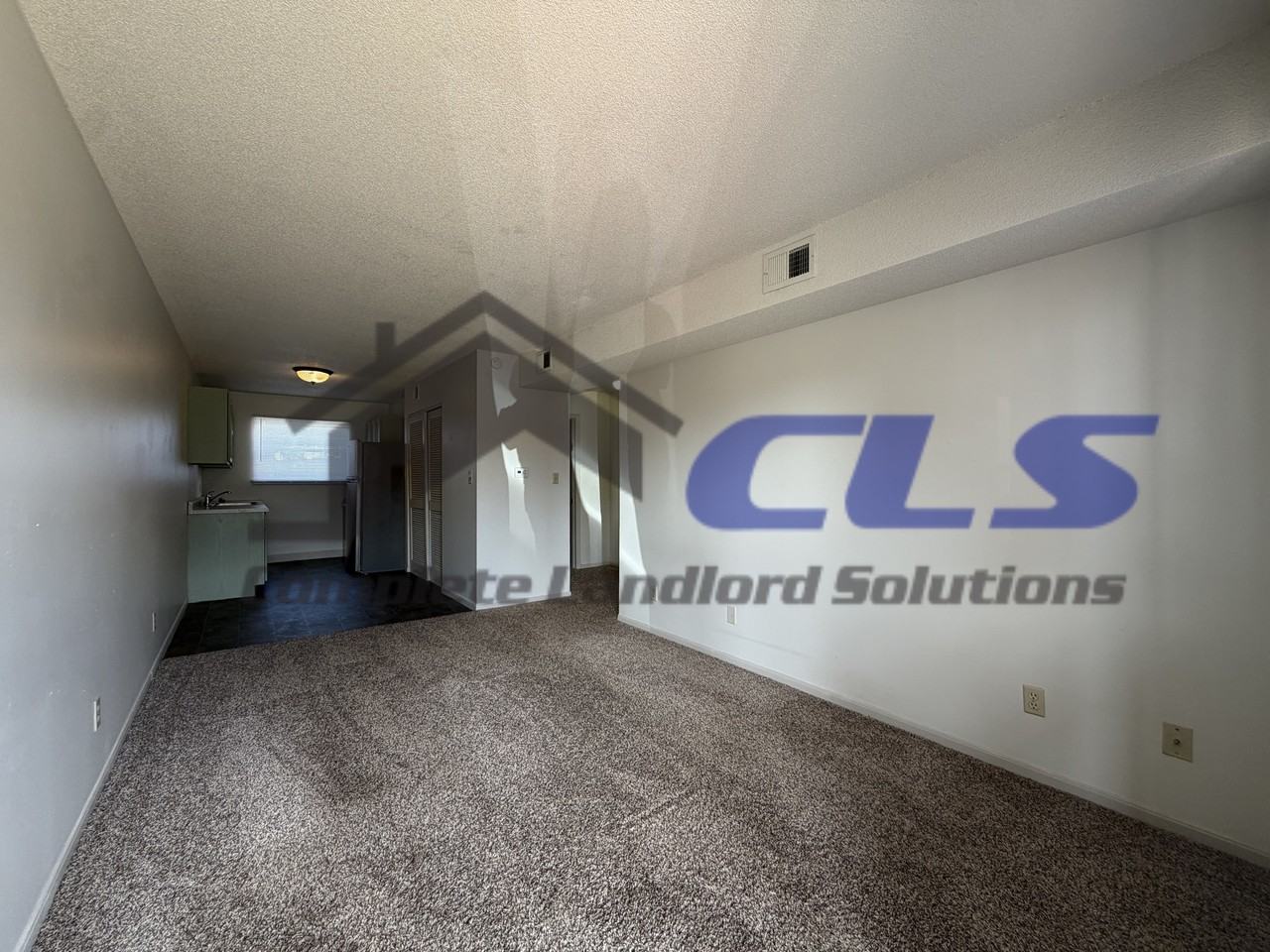 820 Poplar Street - Photo 6 of 16
