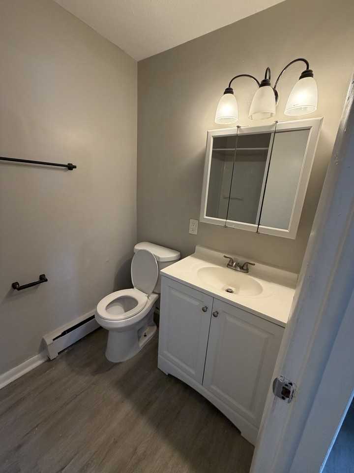 6400 Kingsdale Boulevard - Photo 3 of 22