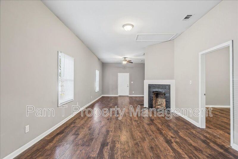 619 Kline St - Photo 6 of 20