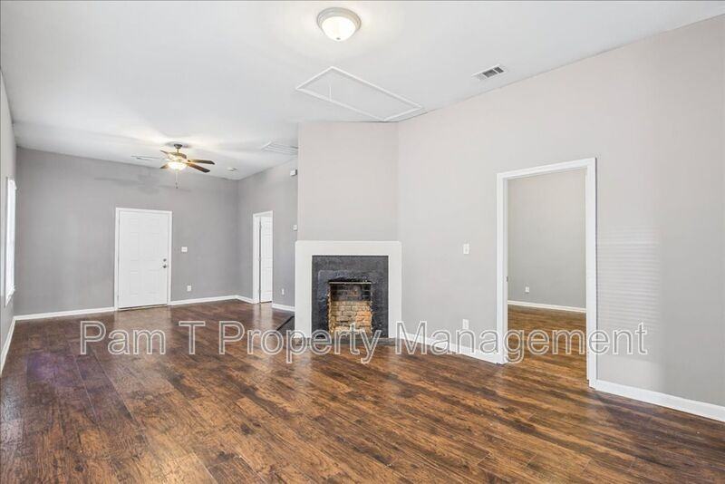 619 Kline St - Photo 7 of 20