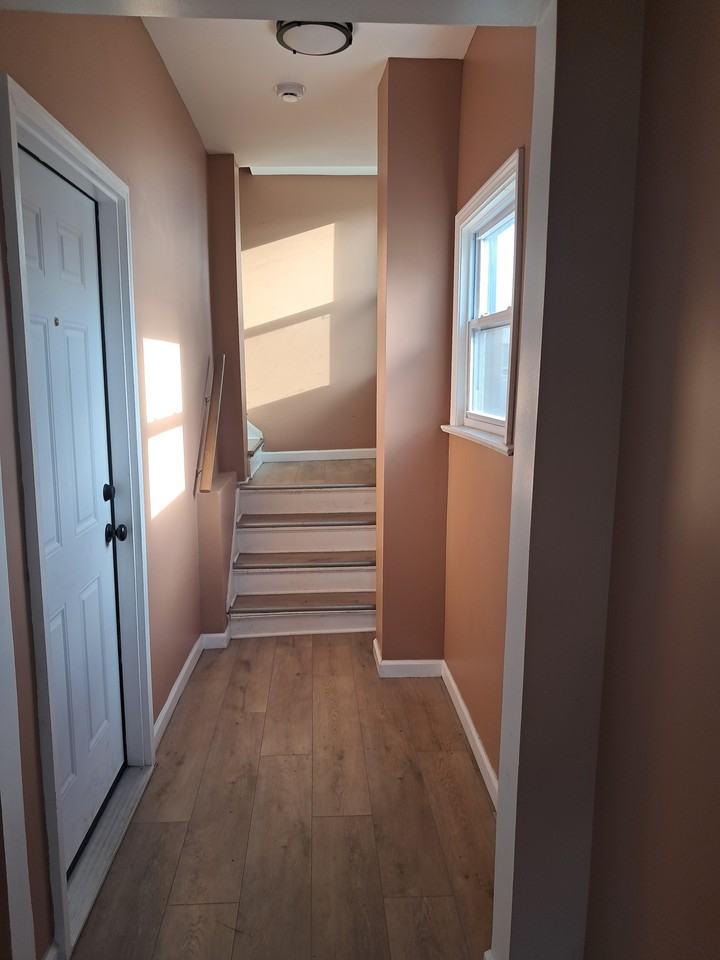 10417 Columbia Avenue - Photo 4 of 50